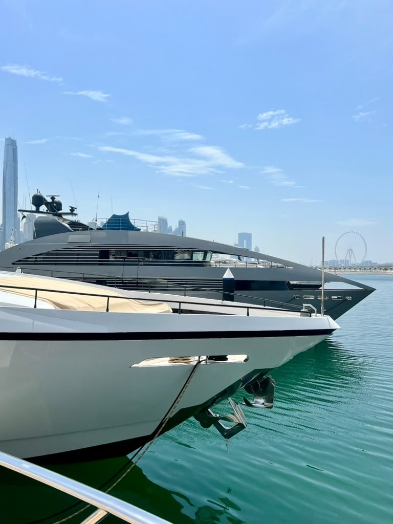 Luxury Yacht Charter Services Dubai